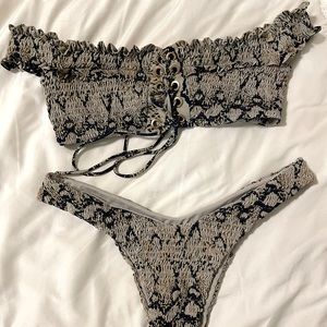 Lioness Off the Shoulder Bikini